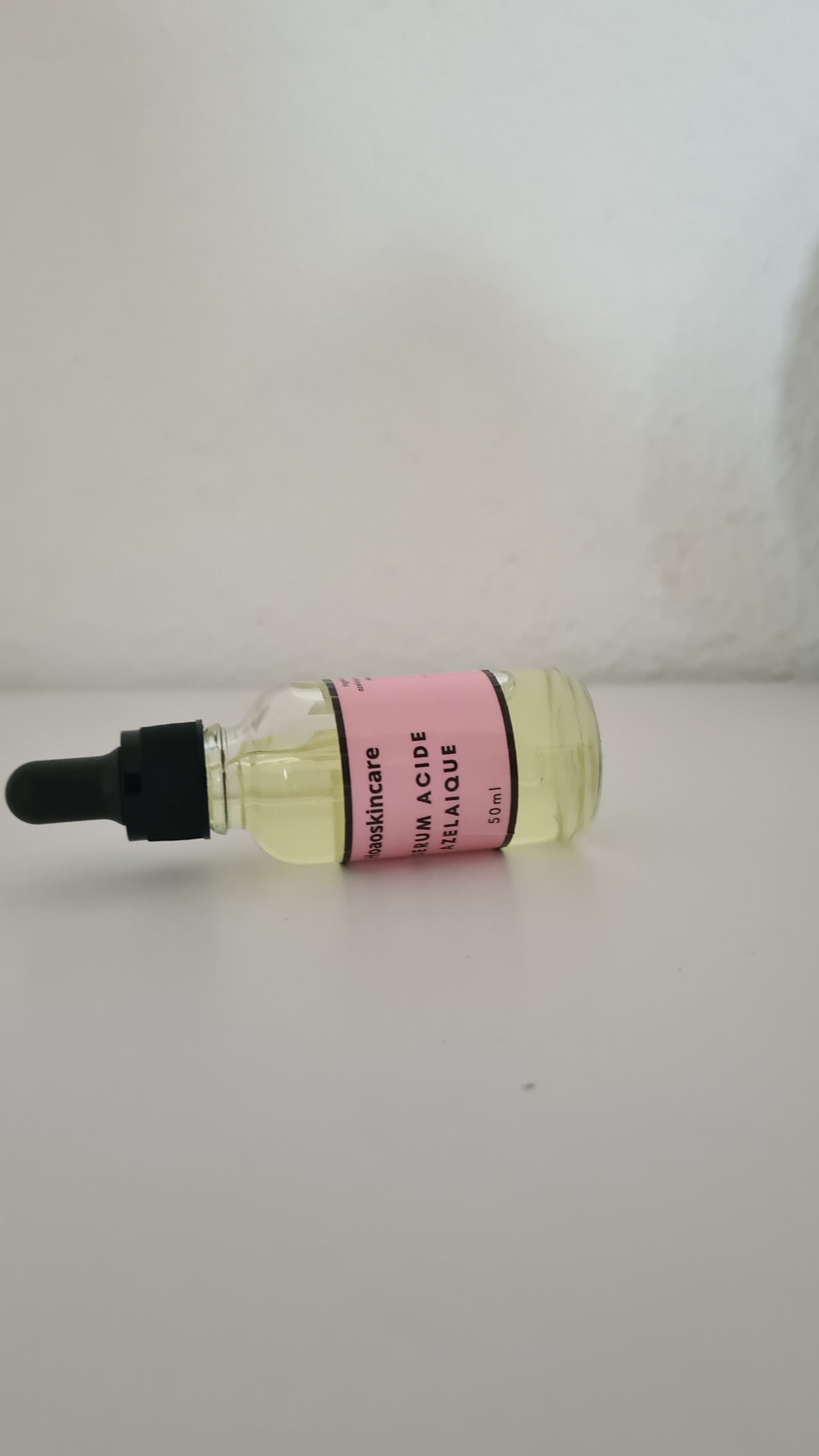 SERUM à L'ACIDE AZELAIQUE