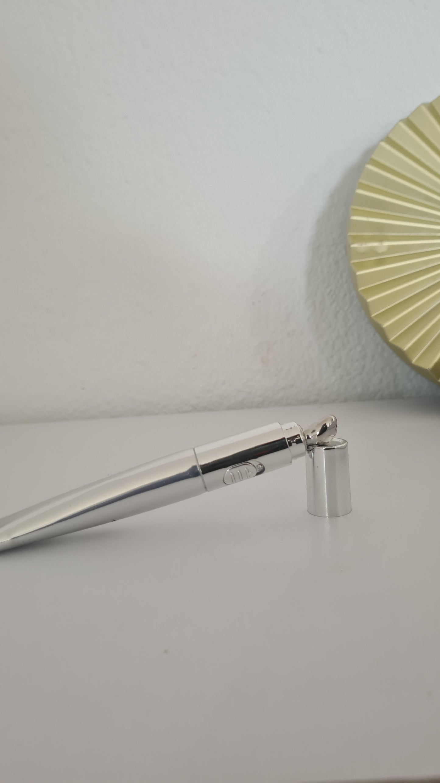 TECHNOLOGIE CERNES AVEC RADIOFREQUENCE