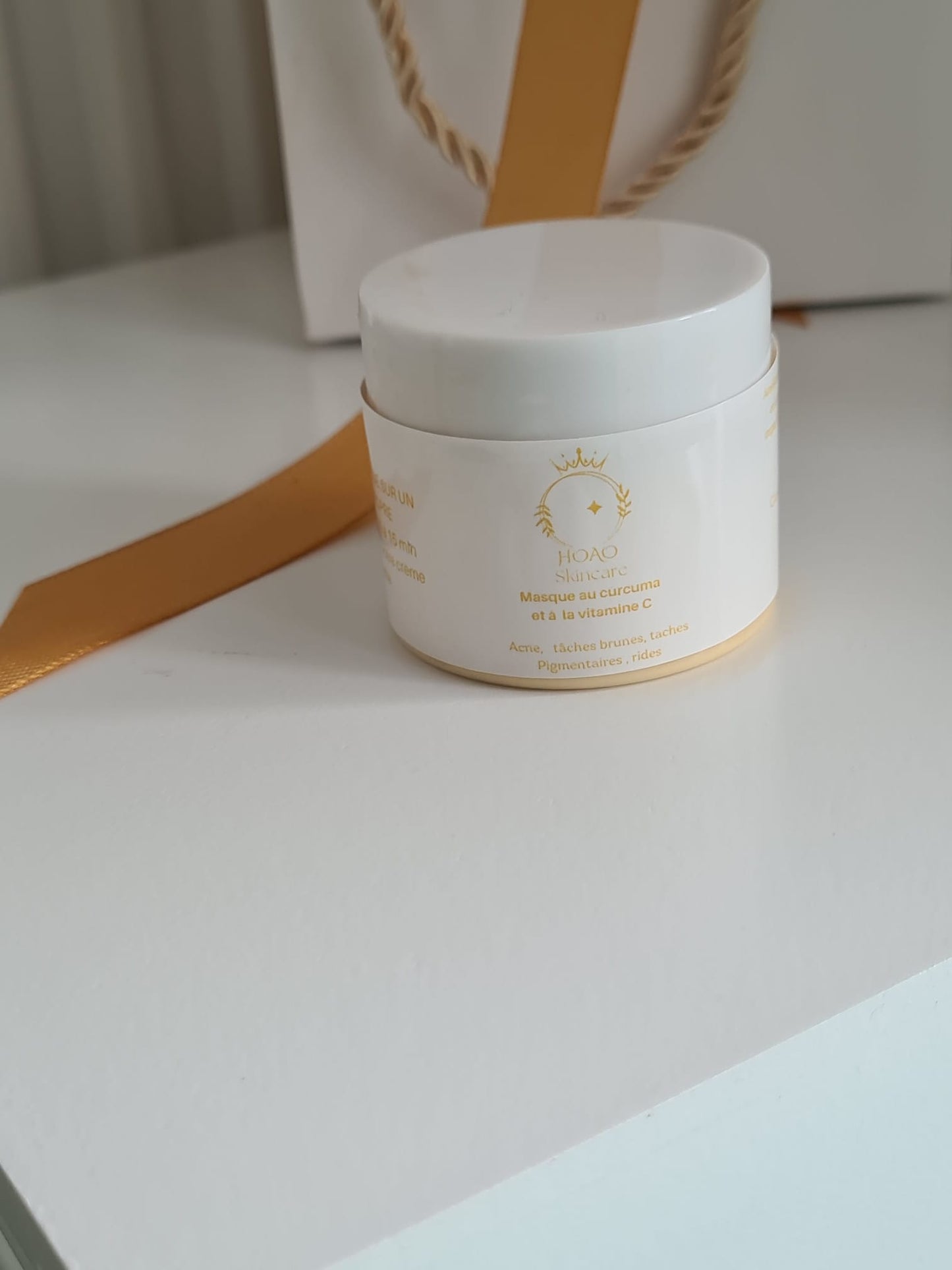 Masque visage au curcuma et à la vitamine C